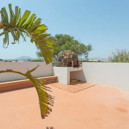 Casita Dragon Y Suerte Pool *
